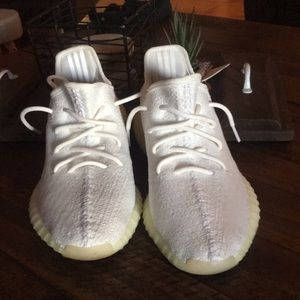 Yeezy 350 v2 Cream Whites